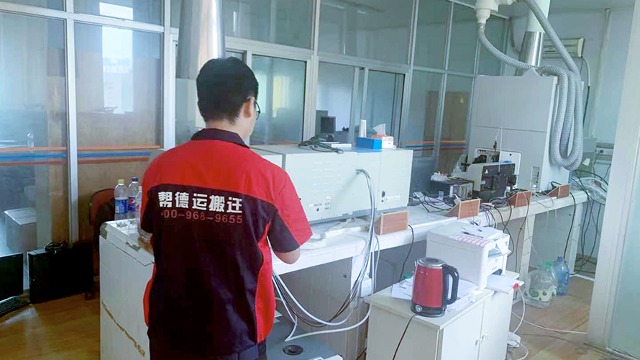 臺(tái)式高速離心機(jī)類(lèi)儀器搬運(yùn)注意事項(xiàng)